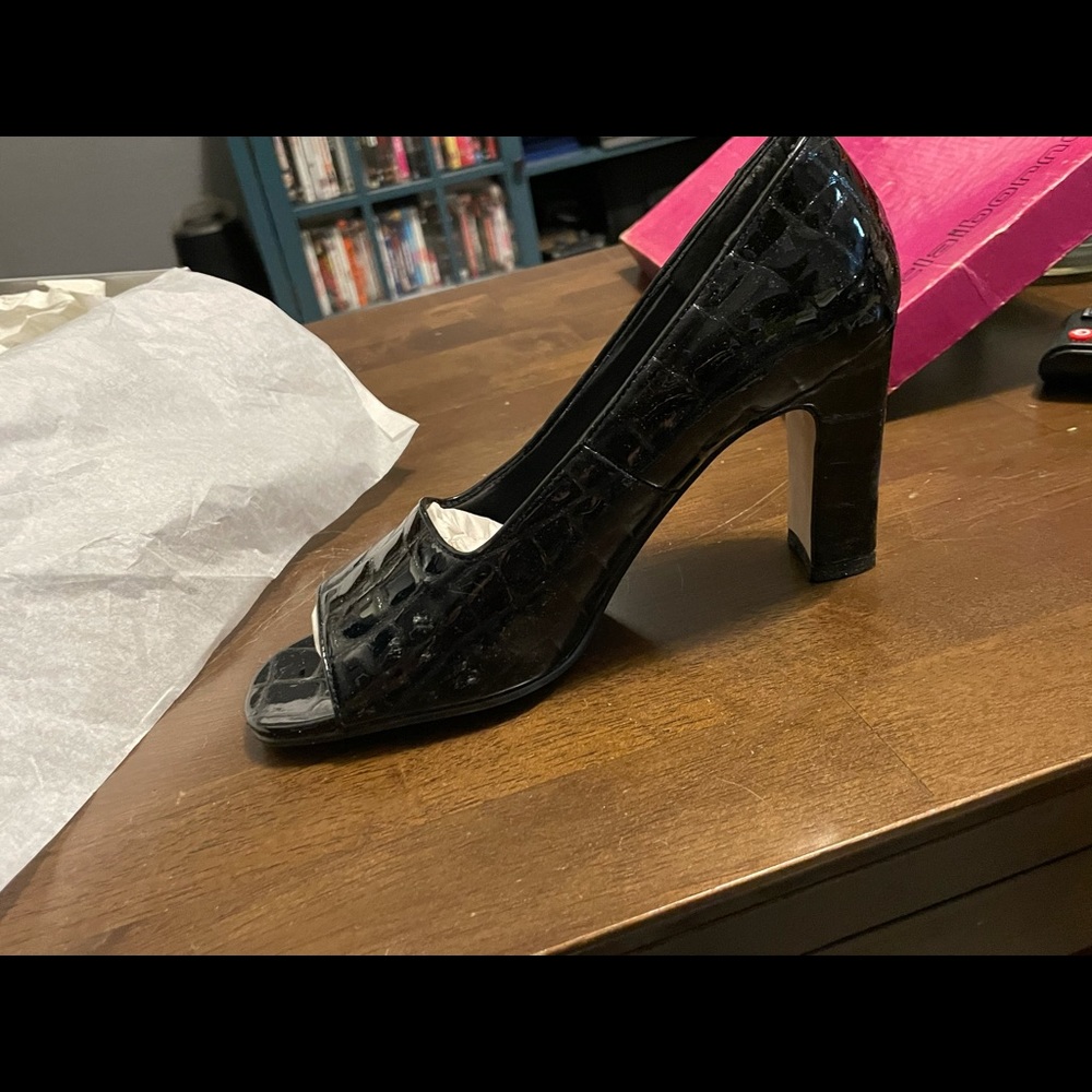 *NEW* Ananda Smith black heels